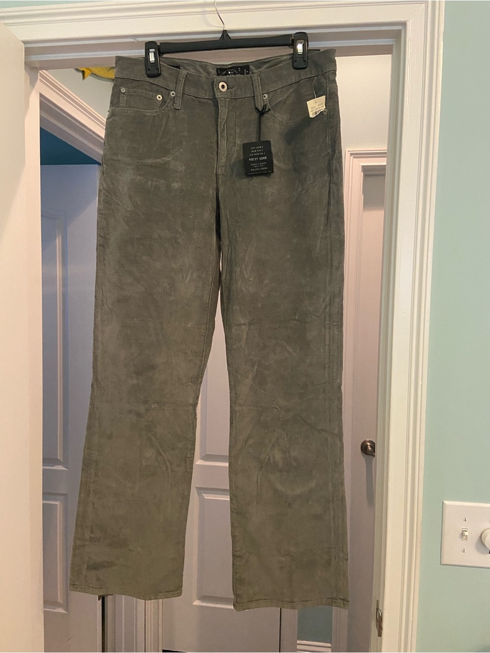 Lucky Brand Women’s Easy Rider Mid Rise Boot Cut Corduroy Pants